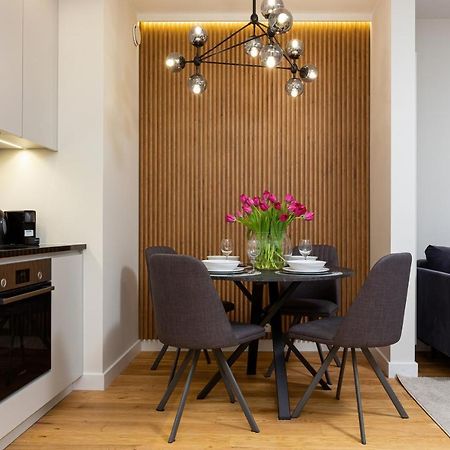 Mennica Residence - City Center By Renters Prestige Varsavia Esterno foto