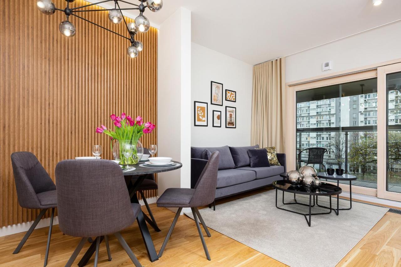 Mennica Residence - City Center By Renters Prestige Varsavia Esterno foto